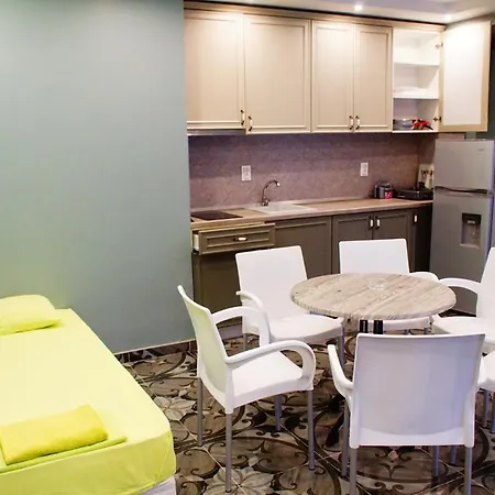 Riverside Vip аpartments 2*