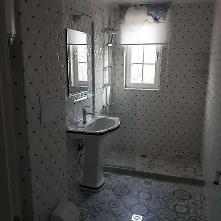 아파트호텔 Riverside Vip аpartments 써니비치